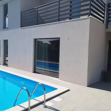 Marcante - Designer, Romantic Pool View Porec