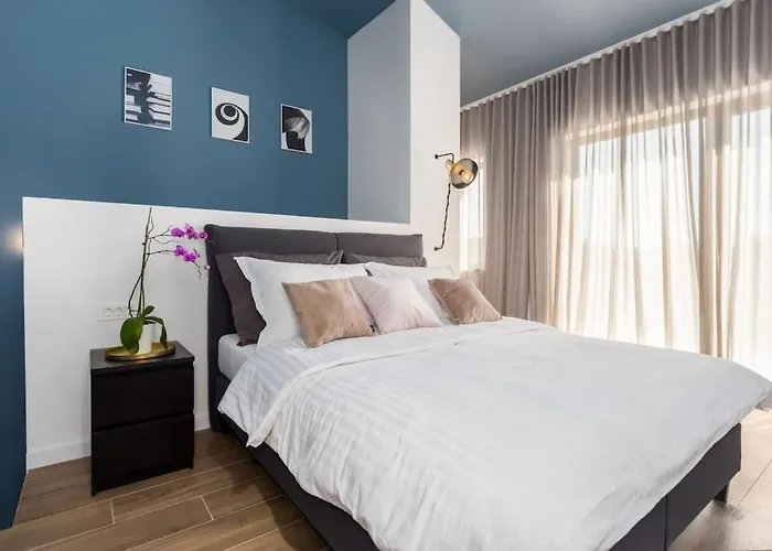 Marcante - Designer, Romantic Pool View * Poreč