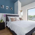 Marcante - Designer, Romantic Pool View 公寓 波雷奇