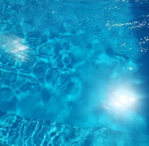 Marcante - Designer, Romantic Pool View Πόρετς