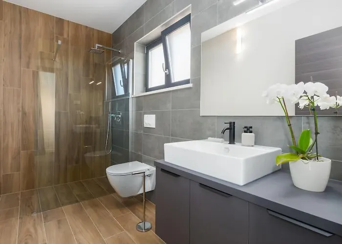 Marcante - Designer, Romantic Pool View Apartman Poreč