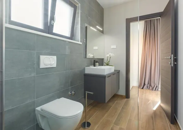 Marcante - Designer, Romantic Pool View * Πόρετς