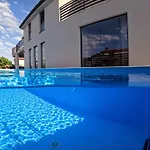 Lägenhet Marcante - Designer, Romantic Pool View