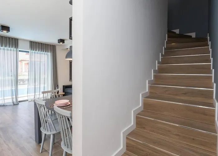 Marcante - Designer, Romantic Pool View *